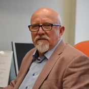Prof. dr hab. Zbigniew Tarkowski