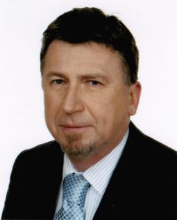 Prof. dr hab. Dariusz Butrymowicz