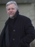 Dan Simmons